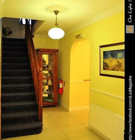 Bed & Breakfast Fernhill House 4*